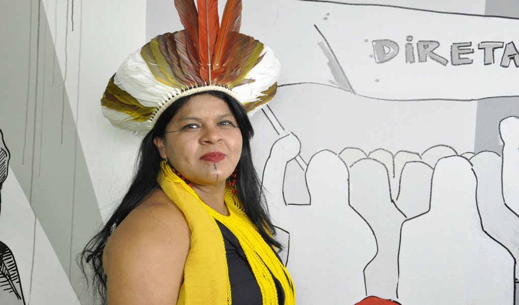Sônia Guajajara: nossa chapa é a união da luta do campo e da cidade Sônia Guajajara: nossa chapa é a união da luta do campo e da cidade