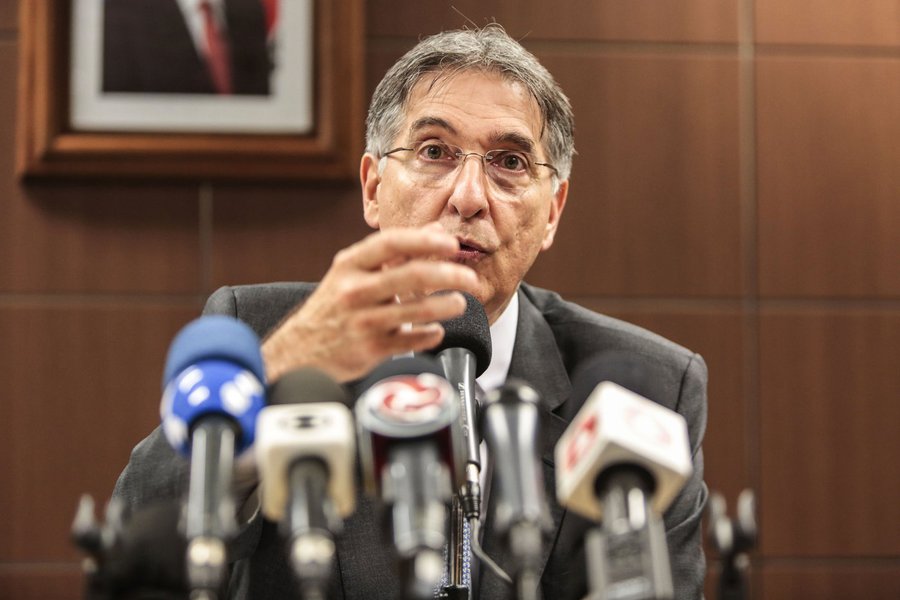 Pimentel quer crescer na “onda vermelha” de Haddad (Foto: Manoel Marques) Pimentel quer crescer na “onda vermelha” de Haddad