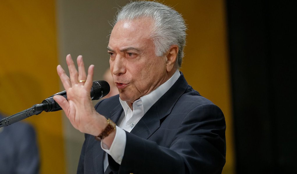 A despeito de recomendações, Temer vai manter térmicas mais caras ligadas (Foto: Cesar Itiberê/PR) A despeito de recomendações, Temer vai manter térmicas mais caras ligadas