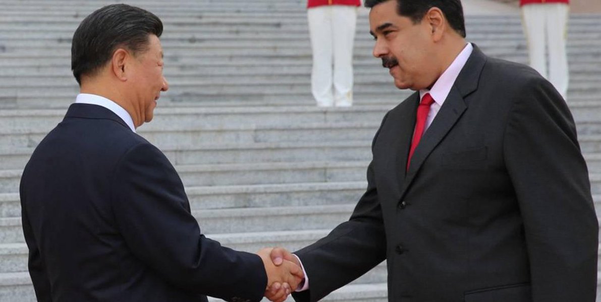 China concede à Venezuela empréstimo de US$ 5 bi e apoio para recuperação China concede à Venezuela empréstimo de US$ 5 bi e apoio para recuperação