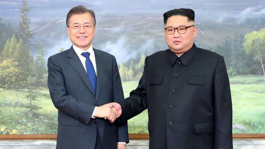 Presidentes das duas Coreias concluem primeira rodada de consultas Presidentes das duas Coreias concluem primeira rodada de consultas