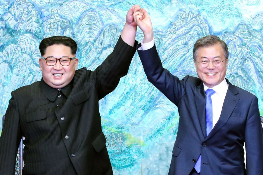 Kim Jong Un recebe presidente sul-coreano em Pyongyang Kim Jong Un recebe presidente sul-coreano em Pyongyang