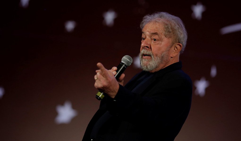 STF decidirá liberdade de Lula no dia 4 (Foto: REUTERS/Ueslei Marcelino) STF decidirá liberdade de Lula no dia 4
