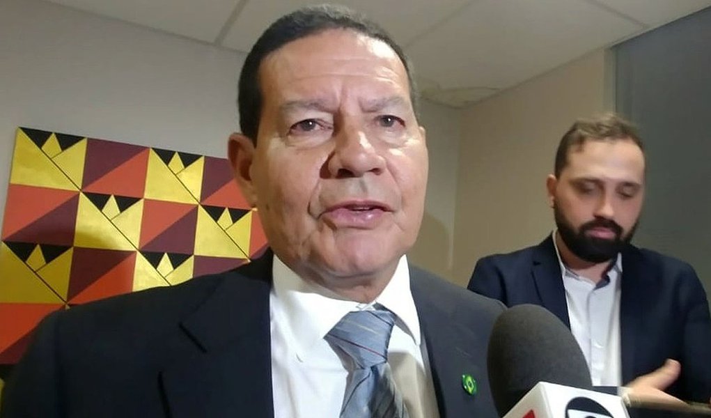 Tijolaço: desajustado é o senhor, general Tijolaço: desajustado é o senhor, general