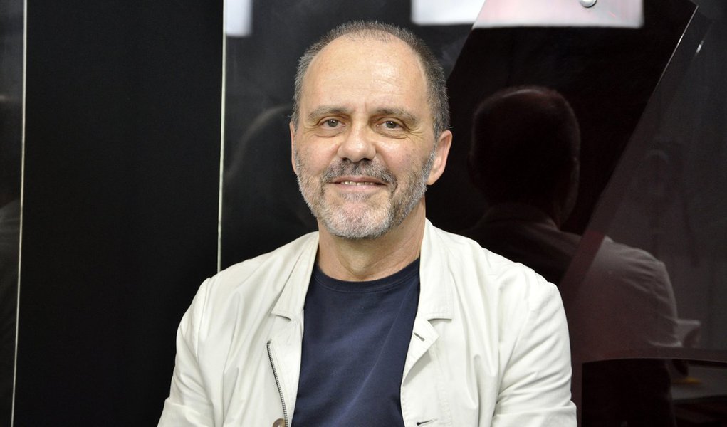 Clemente Ganz: proposta de IR de Guedes prejudicará mais ainda os pobres Clemente Ganz: proposta de IR de Guedes prejudicará mais ainda os pobres