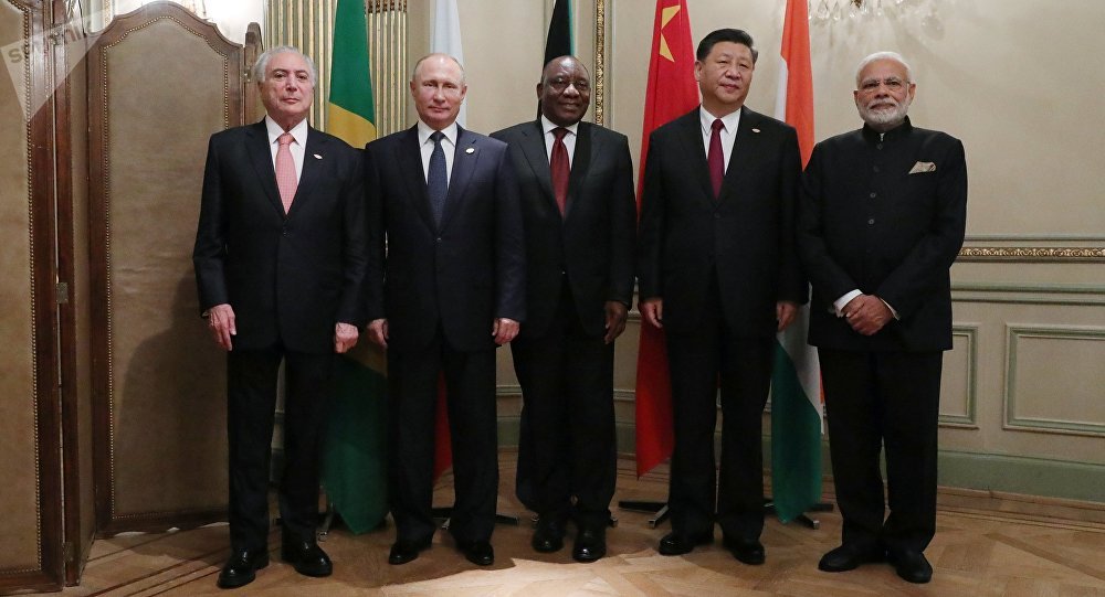 Brics na era Bolsonaro: Temer revela inquietação de Rússia, China, Índia e África do Sul (Foto: © Sputnik / Mikhael Klimentyev) Brics na era Bolsonaro: Temer revela inquietação de Rússia, China, Índia e África do Sul