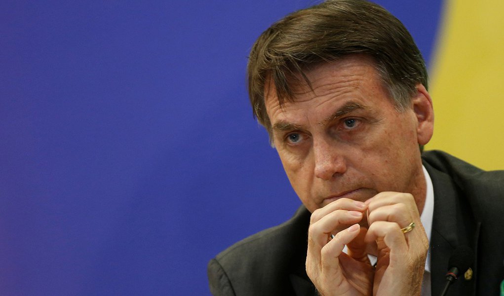 José Simão: Bolsonaro quer ver o Enem? Quero ver responder! (Foto: REUTERS/Adriano Machado) José Simão: Bolsonaro quer ver o Enem? Quero ver responder!