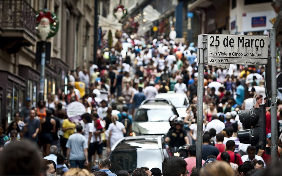 Inadimplência cresce 6% em novembro e chega a 63 milhões de consumidores (Foto: Marcelo Camargo/Agência Brasil) Inadimplência cresce 6% em novembro e chega a 63 milhões de consumidores