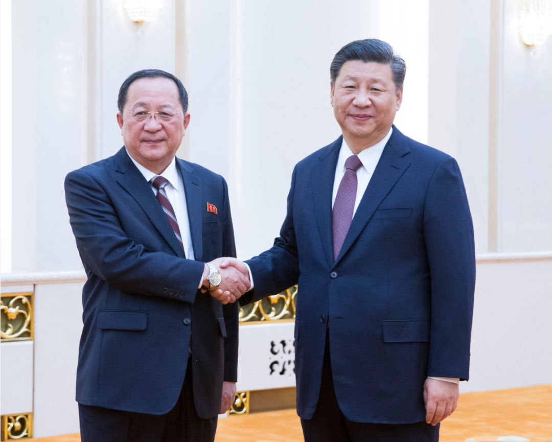 Xi Jinping prestigia Coreia do Norte e recebe seu chanceler Xi Jinping prestigia Coreia do Norte e recebe seu chanceler