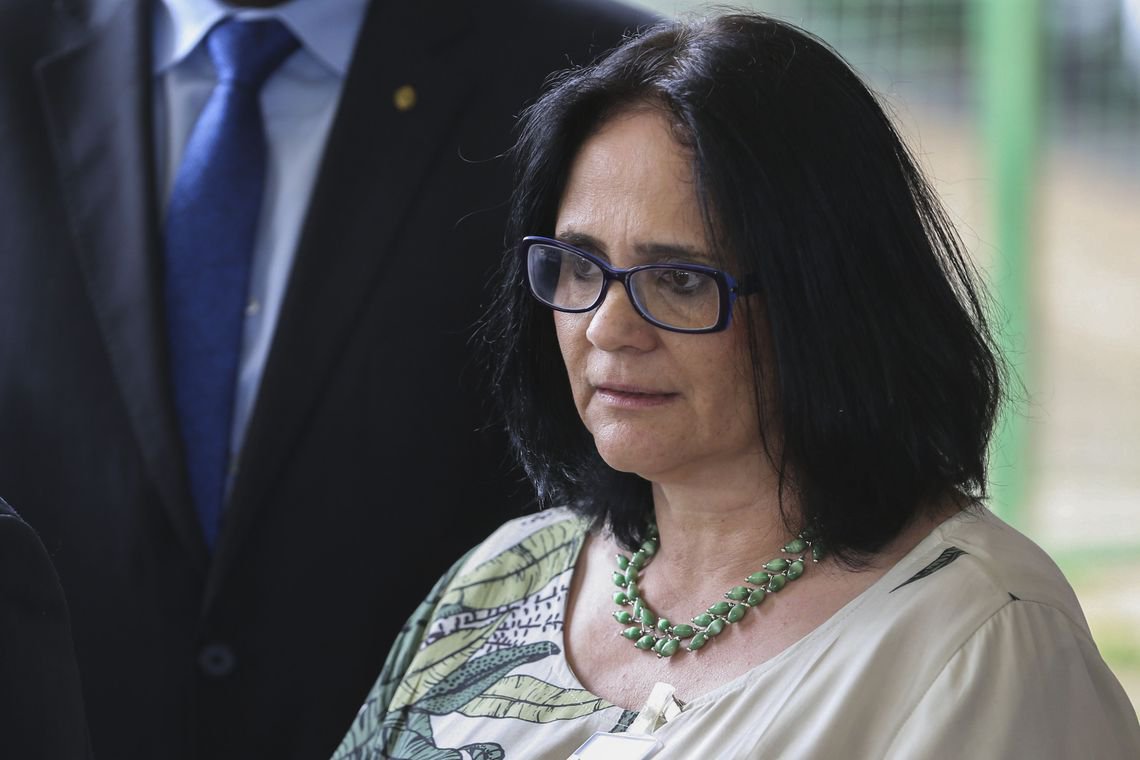 Demarcação de terras será pauta de “muita conversa”, diz nova ministra Demarcação de terras será pauta de “muita conversa”, diz nova ministra