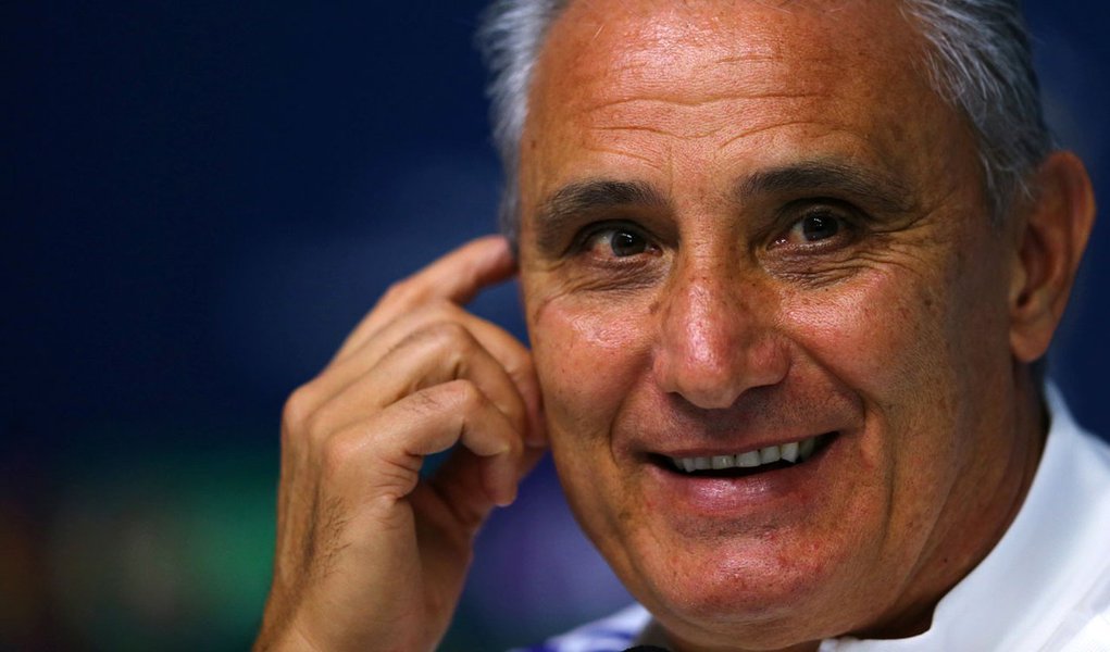 Seleção segue com Tite até a Copa de 2022 (Foto: REUTERS/Pilar Olivares) Seleção segue com Tite até a Copa de 2022