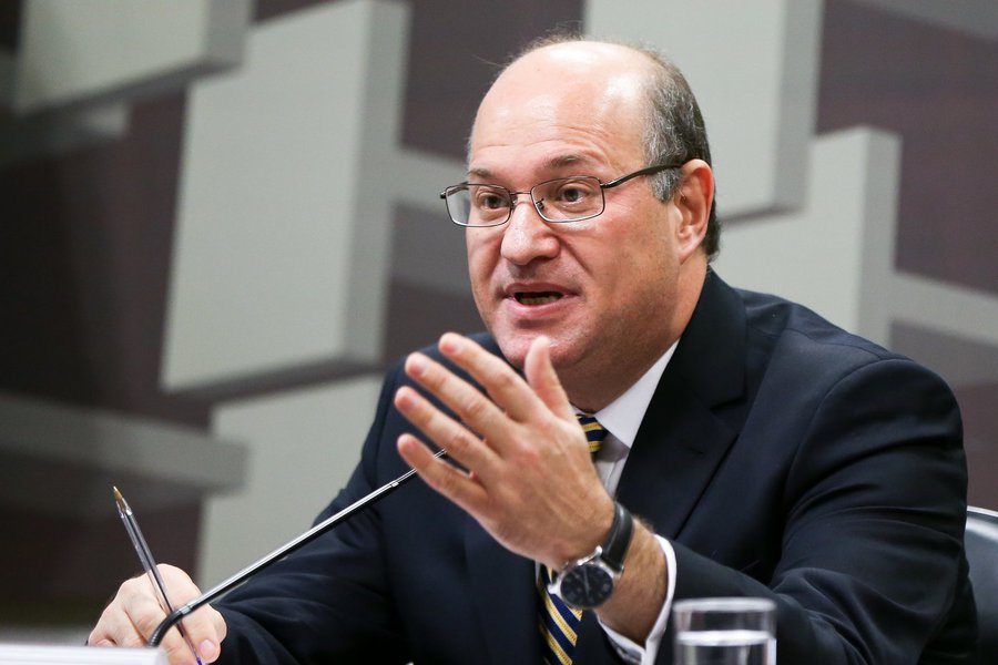 BC dá facada no tesouro, favorece banca e descumpre LRF (Foto: Marcelo Camargo/Agência Brasil) BC dá facada no tesouro, favorece banca e descumpre LRF