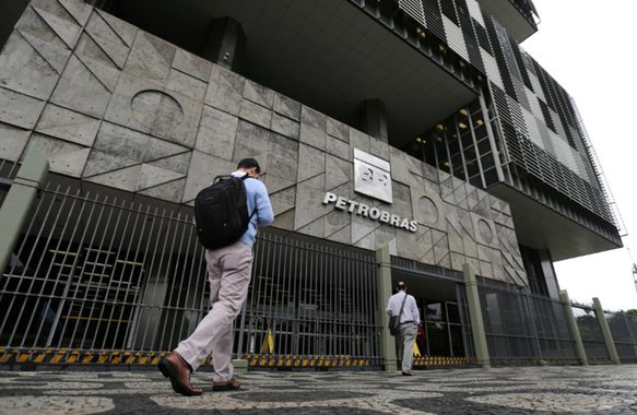 Era da Ignorância se aproxima da Petrobrás (Foto: REUTERS/Sergio Moraes) Era da Ignorância se aproxima da Petrobrás