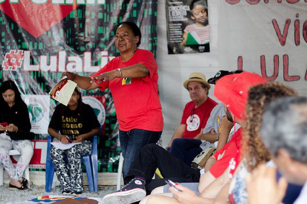 'Nós vamos enfrentar Bolsonaro com a nossa luta', afirma quilombola 'Nós vamos enfrentar Bolsonaro com a nossa luta', afirma quilombola