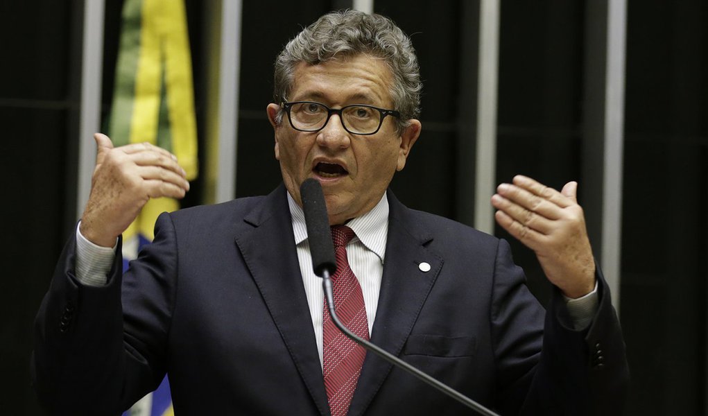 Justiça persegue mais um petista (Foto: Gustavo Bezerra) Justiça persegue mais um petista