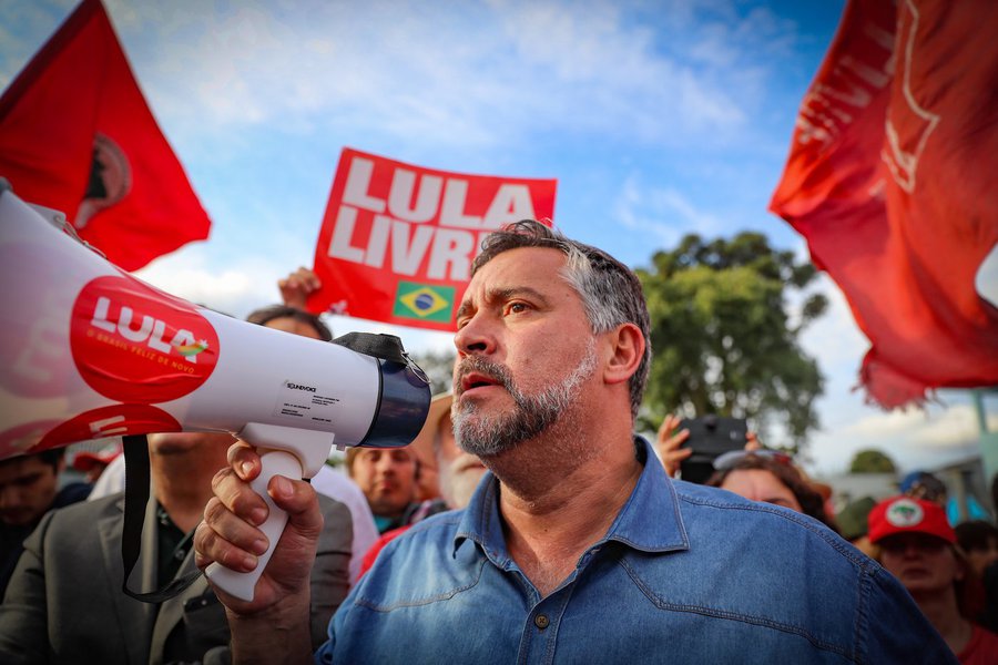 Paulo Pimenta: Thompson, Gebran e Dodge formaram uma quadrilha contra Lula (Foto: Ricardo Stuckert) Paulo Pimenta: Thompson, Gebran e Dodge formaram uma quadrilha contra Lula