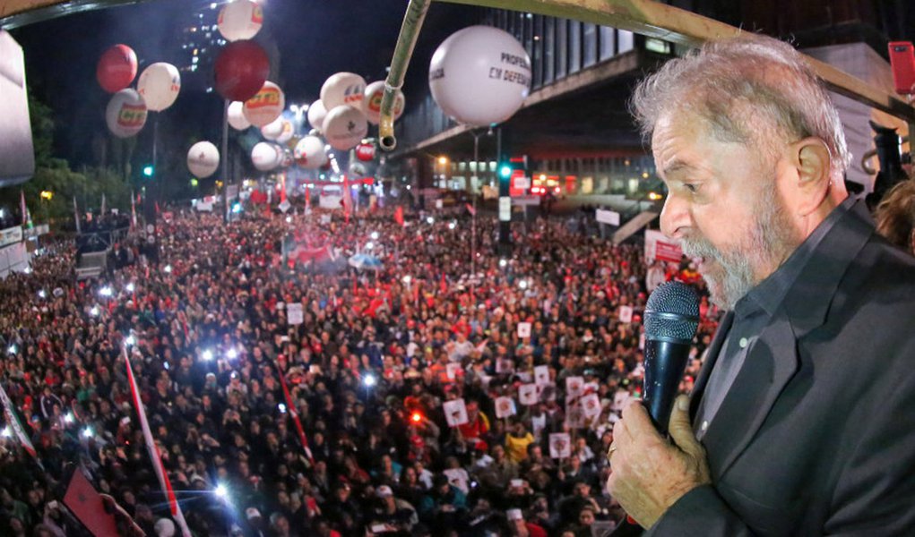 Moro se tornou o maior cabo eleitoral de Lula Moro se tornou o maior cabo eleitoral de Lula