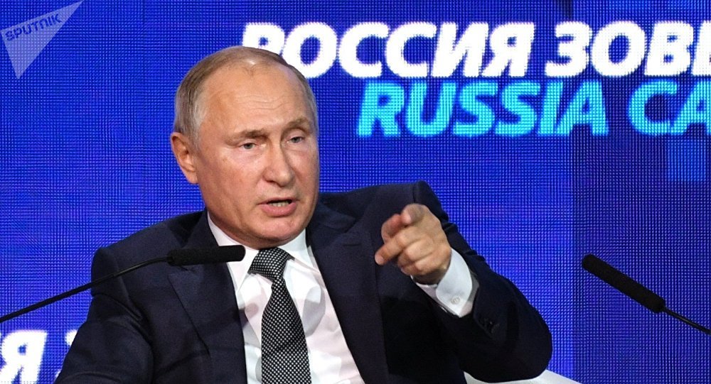 Putin diz que incidente no estreito de Kerch foi provocação organizada por Poroshenko Putin diz que incidente no estreito de Kerch foi provocação organizada por Poroshenko