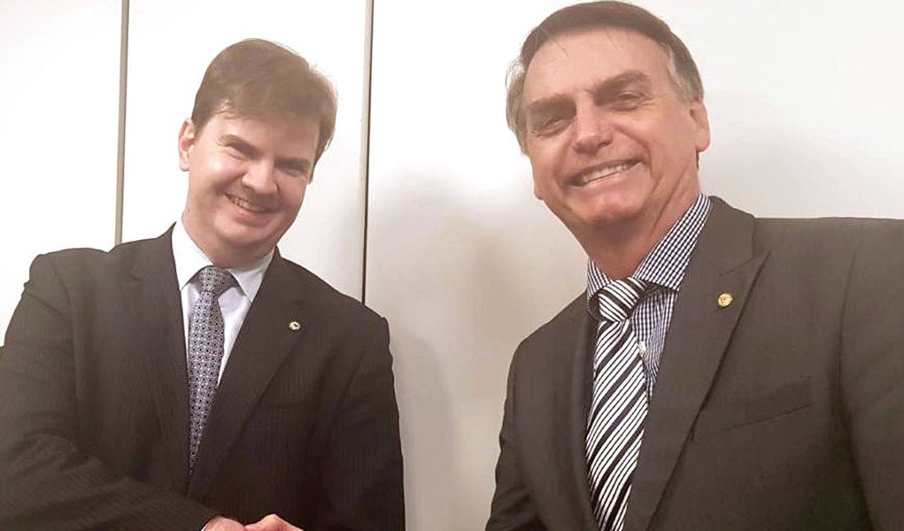 Bolsonaro indica Gustavo Canuto para Ministério do Desenvolvimento Regional Bolsonaro indica Gustavo Canuto para Ministério do Desenvolvimento Regional