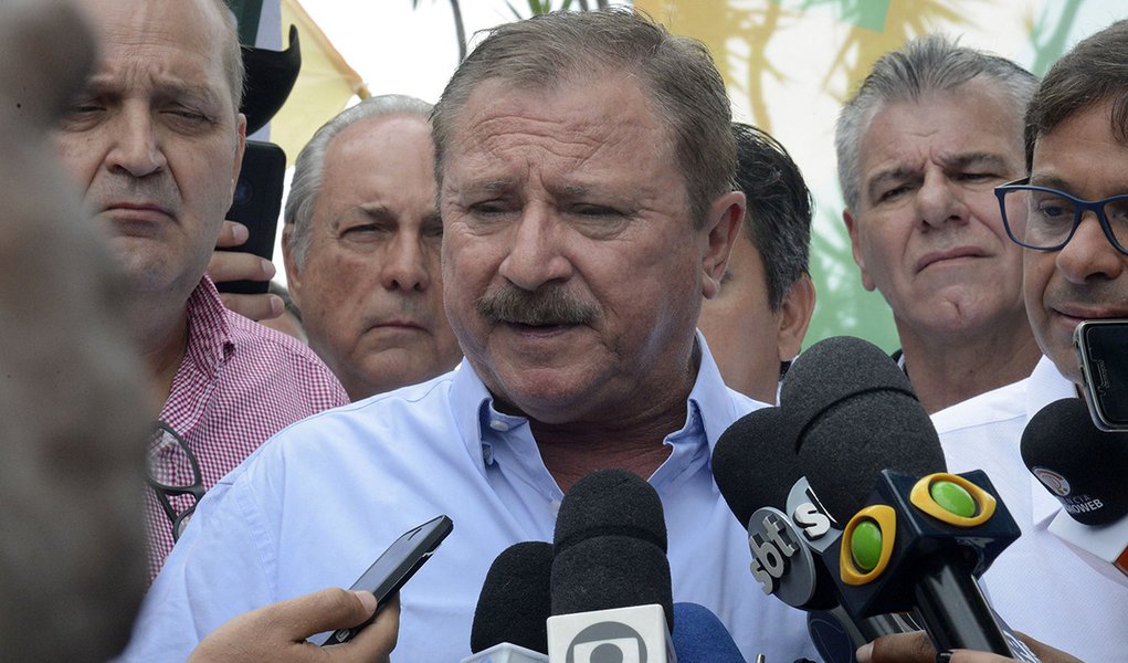 Secretário 'saliva ódio aos indígenas', diz presidente da Funai, que pediu demissão (Foto: Tânia Rêgo/Agência Brasil) www.brasil247.com - Secretário 'saliva ódio aos indígenas', diz presidente da Funai, que pediu demissão