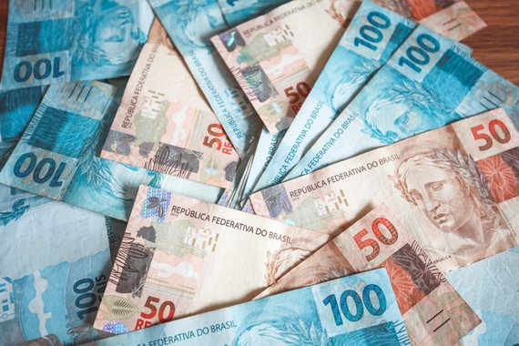 Insânia, fanatismo, agiotagem ou tudo junto e misturado Insânia, fanatismo, agiotagem ou tudo junto e misturado