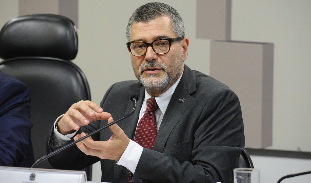 Cotado para Ministério, alagoano enfrenta resistência da bancada de Minas (Foto: Marcos Oliveira/Agência Senado) Cotado para Ministério, alagoano enfrenta resistência da bancada de Minas