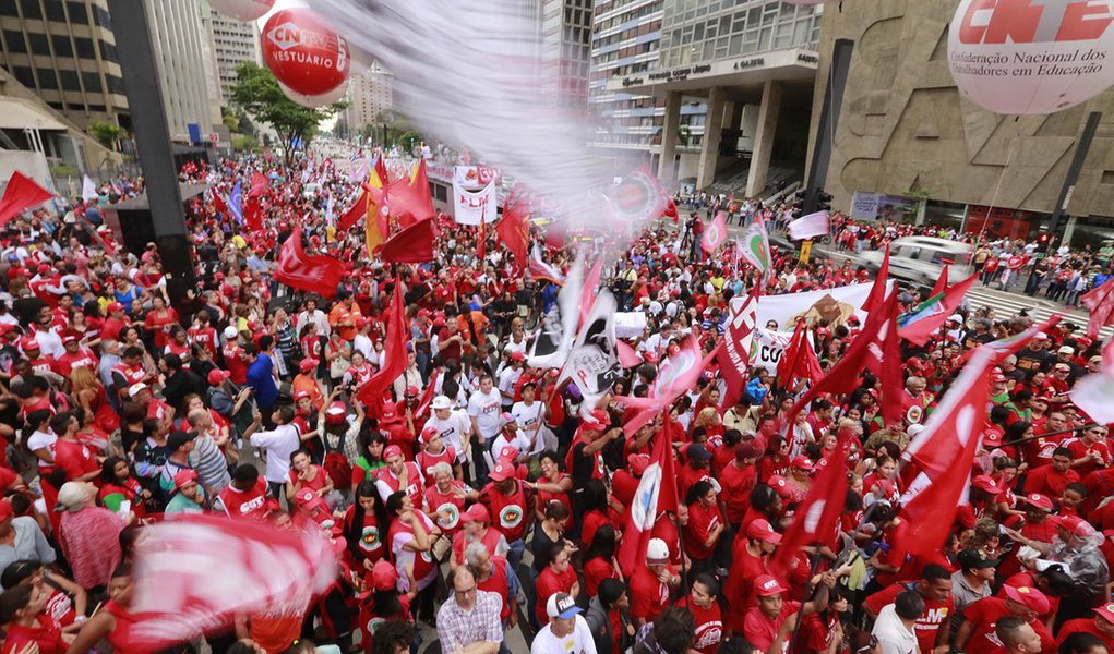 Unidade da esquerda: eixo da frente anti-bolsonaro (Foto: Paulo Pinto/ Agência PT) www.brasil247.com - Unidade da esquerda: eixo da frente anti-bolsonaro