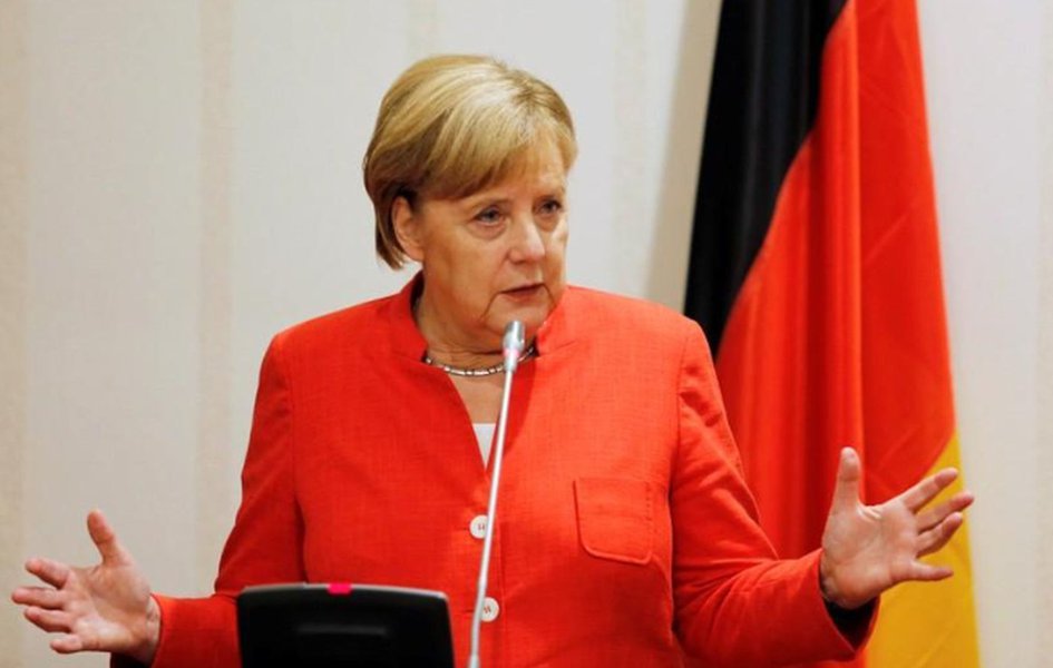 Merkel pede ação conjunta da Europa contra protecionismo dos Estados Unidos Merkel pede ação conjunta da Europa contra protecionismo dos Estados Unidos