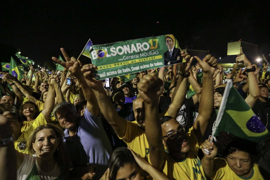 Algumas reflexões sobre a eleição no Brasil (Foto: Fabio Rodrigues Pozzebom) Algumas reflexões sobre a eleição no Brasil