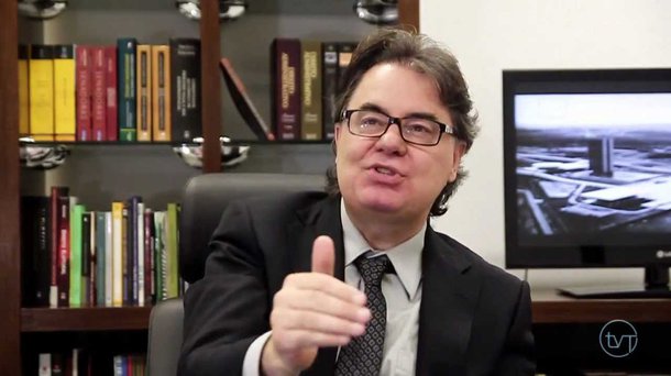 Lenio Streck sobre Escola Sem Partido: “é possível dizer que a terra é plana” Lenio Streck sobre Escola Sem Partido: “é possível dizer que a terra é plana”
