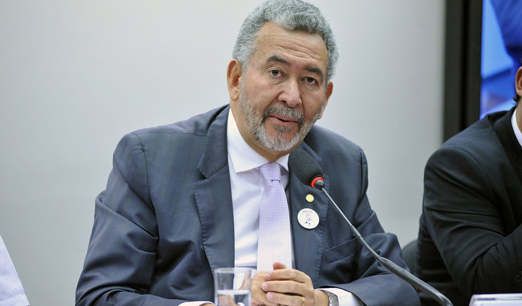 Paulão: STF penalizará trabalhador com a terceirização irrestrita (Foto: Alex Ferreira/Câmara dos Deputados) Paulão: STF penalizará trabalhador com a terceirização irrestrita