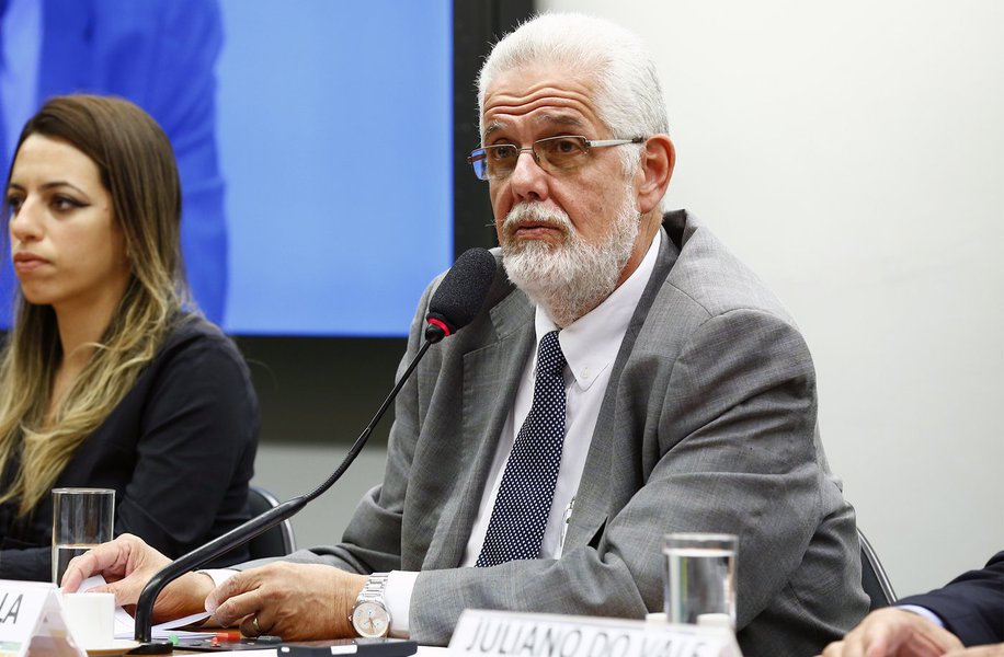 Jorge Solla: os donos do poder cortam na carne do povo brasileiro (Foto: Cleia Viana - Câmara dos Deputados) Jorge Solla: os donos do poder cortam na carne do povo brasileiro