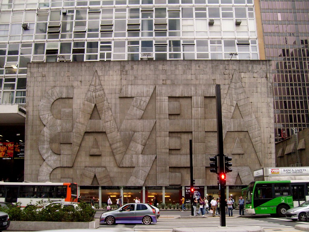 Gazeta renova com Universal e praticamente extingue o jornalismo Gazeta renova com Universal e praticamente extingue o jornalismo