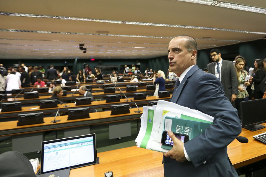 Casa Civil nega recuo nos cortes da educação e desmente líder do PSL (Foto: Marcelo Camargo/Agência Brasil) Casa Civil nega recuo nos cortes da educação e desmente líder do PSL