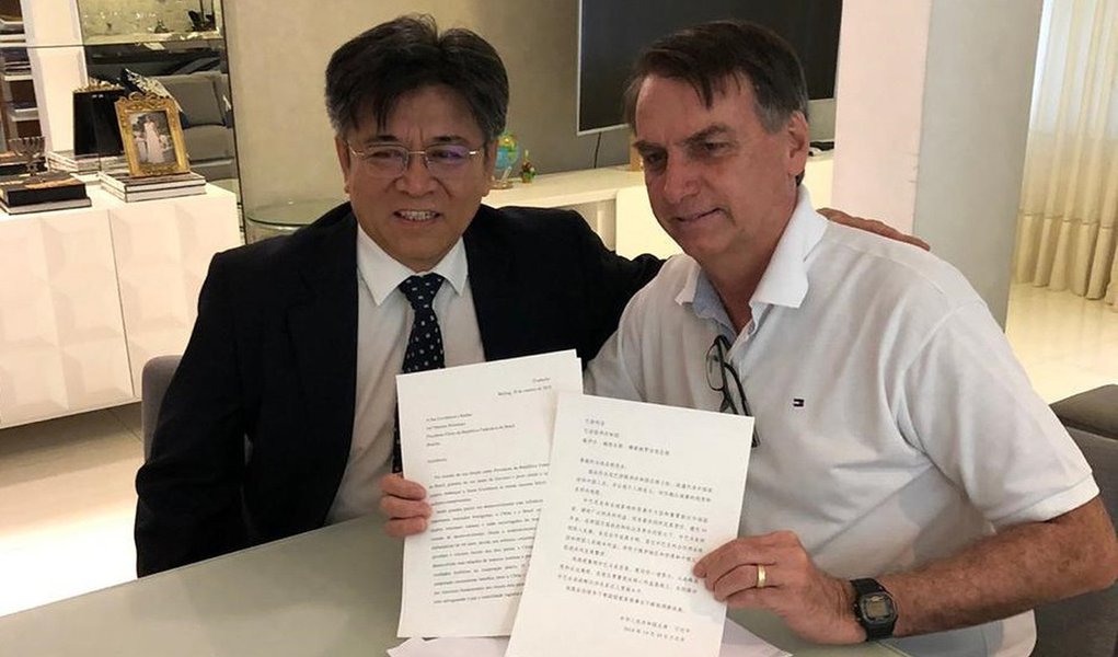 Embaixador da China visita Bolsonaro para conter movimentos hostis (Foto: Reprodução) Embaixador da China visita Bolsonaro para conter movimentos hostis