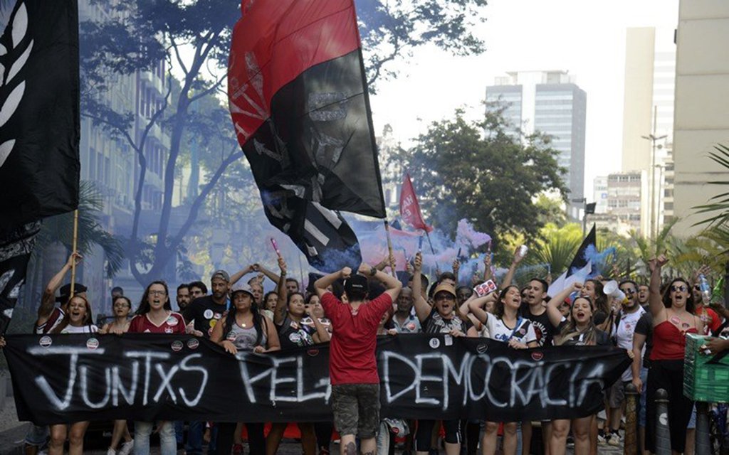Frentes populares iniciam nesta terça atos de resistência (Foto: Tânia Rêgo - ABR) Frentes populares iniciam nesta terça atos de resistência