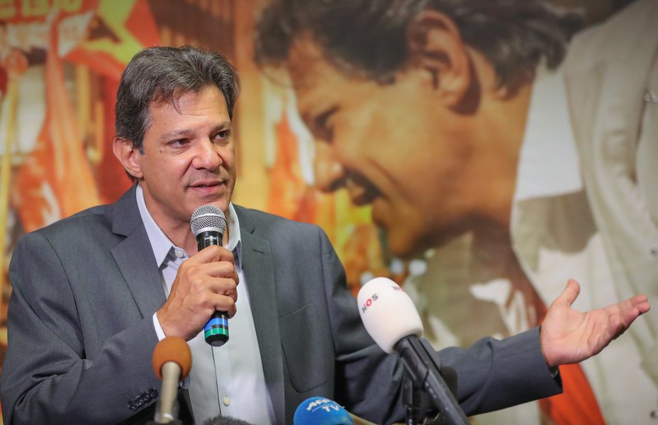 PT estuda dar a Haddad presidência da Fundação Perseu Abramo PT estuda dar a Haddad presidência da Fundação Perseu Abramo
