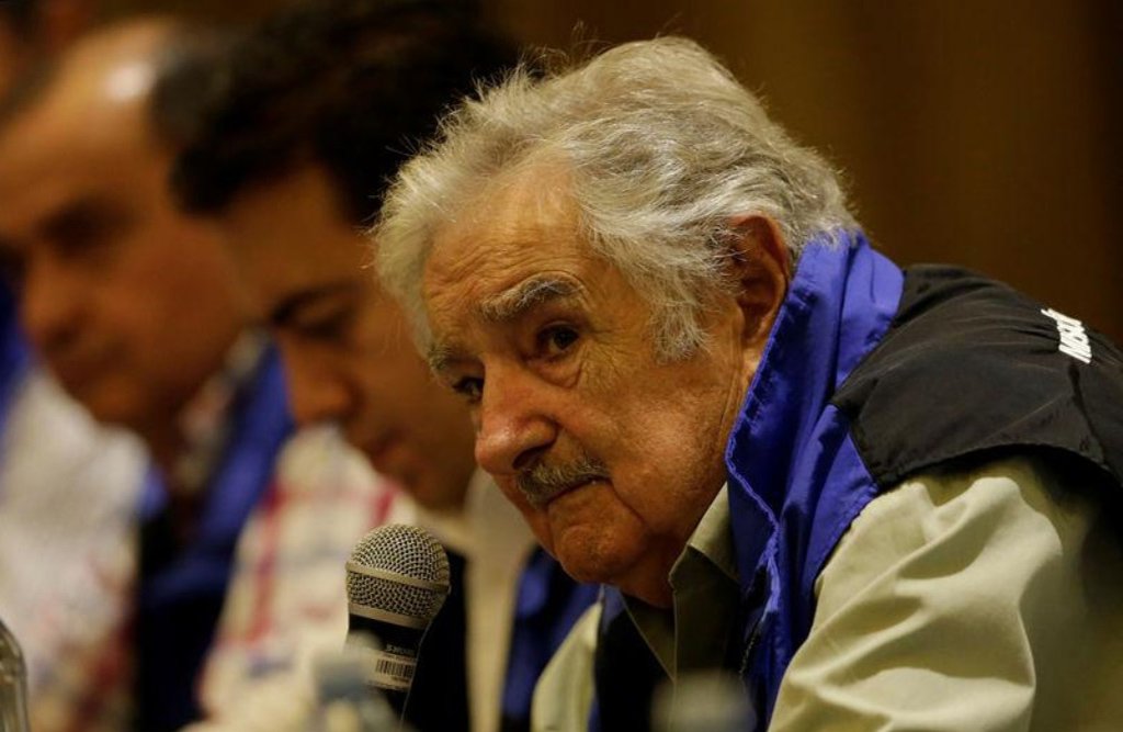Mujica: 'Os únicos derrotados são os que baixam a cabeça' (Foto: REUTERS-Henry Romero) Mujica: 'Os únicos derrotados são os que baixam a cabeça'