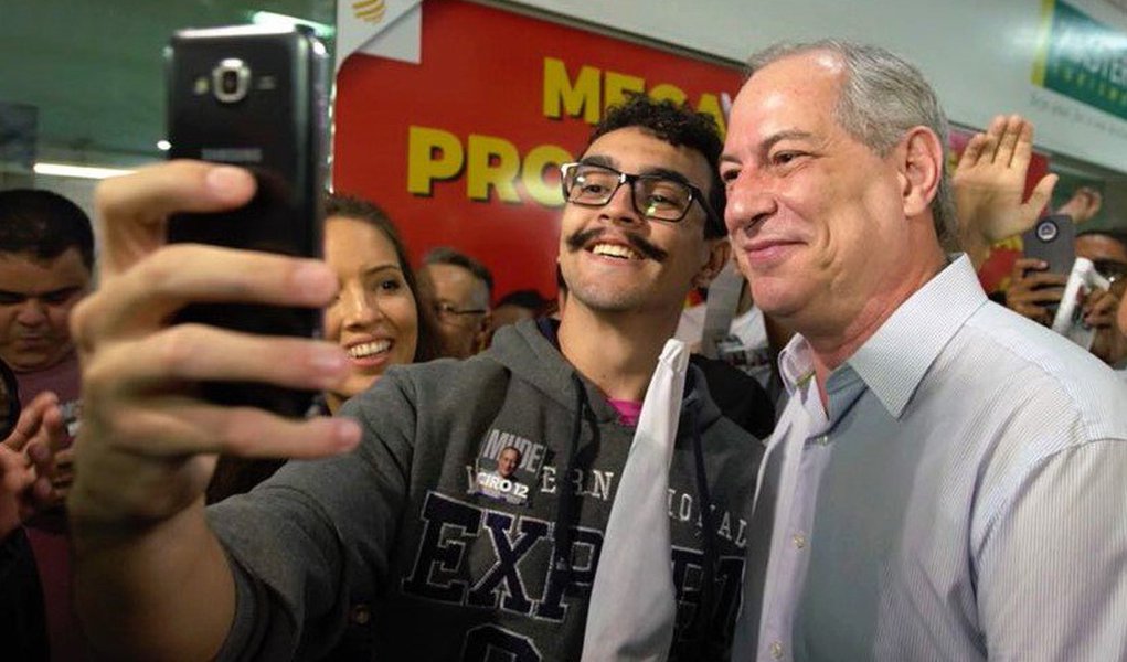 PDT quer disputar com o PT posto de anti-Bolsonaro PDT quer disputar com o PT posto de anti-Bolsonaro