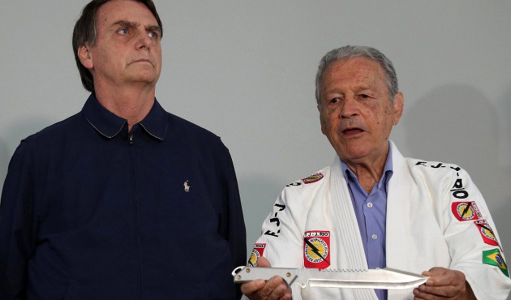 Preso pela ditadura, Robson Gracie apoia Bolsonaro e causa racha na família Preso pela ditadura, Robson Gracie apoia Bolsonaro e causa racha na família