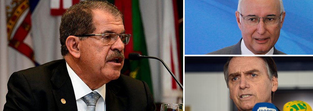 Corregedoria pede que ministro do TST explique encontro com Bolsonaro Corregedoria pede que ministro do TST explique encontro com Bolsonaro