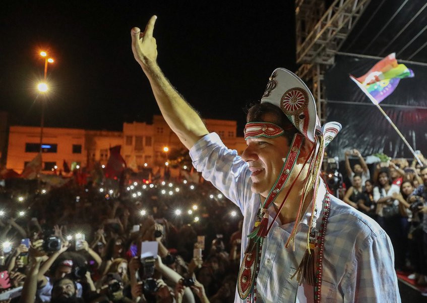 Haddad no Recife da virada (Foto: Stuckert) Haddad no Recife da virada