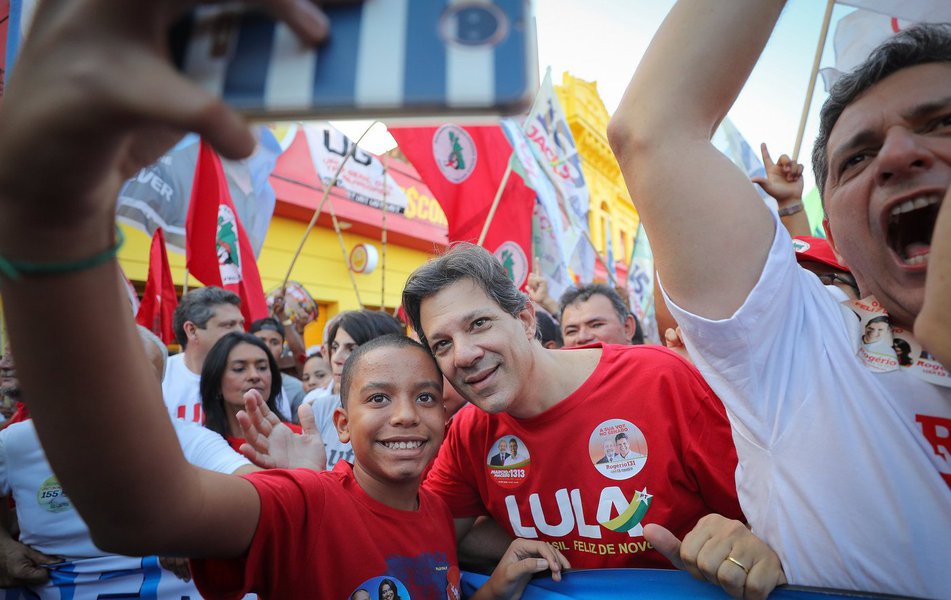 Frentes Brasil Popular e Povo Sem Medo orientam militância na luta contra fascismo Frentes Brasil Popular e Povo Sem Medo orientam militância na luta contra fascismo