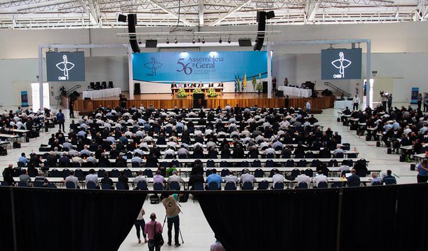 Pastorais Sociais da CNBB: Bolsonaro usa democracia para destruí-la Pastorais Sociais da CNBB: Bolsonaro usa democracia para destruí-la
