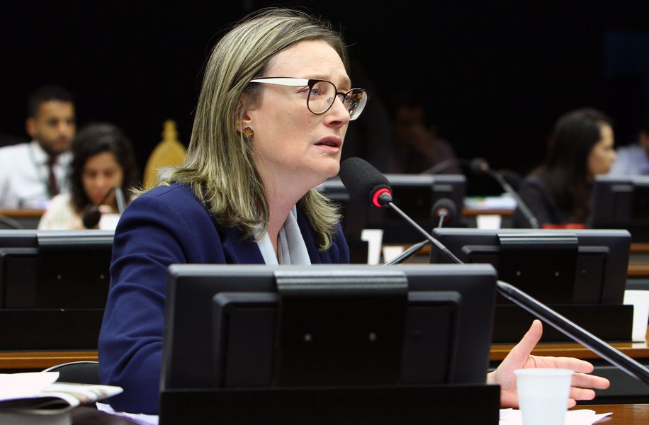 Maria do Rosário: Bolsonaro mente sempre (Foto: Billy Boss - Câmara) Maria do Rosário: Bolsonaro mente sempre