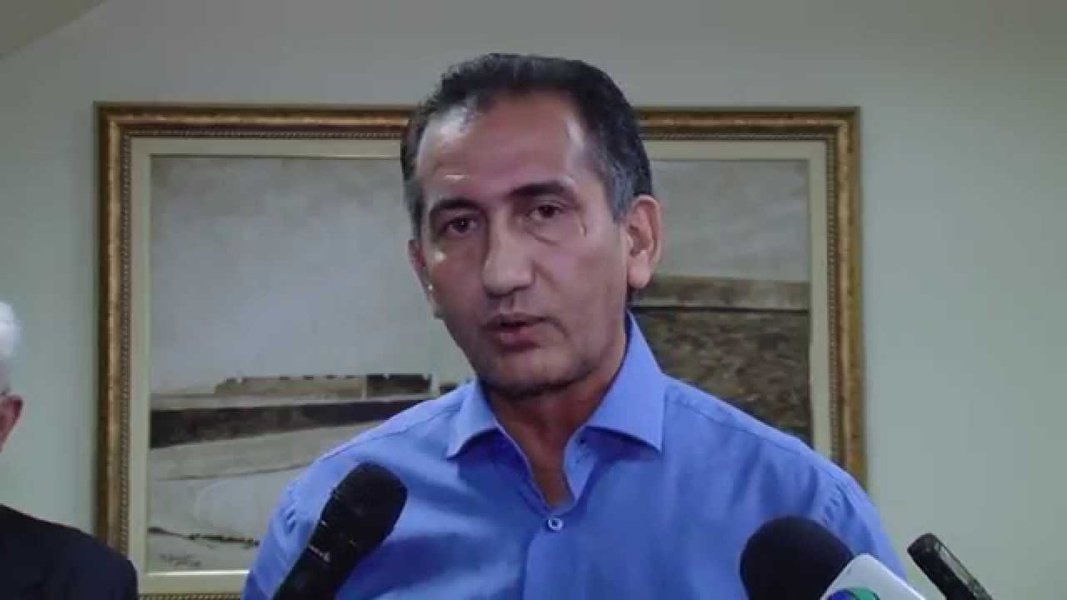 Amapá terá 2º turno entre Waldez e Davi Amapá terá 2º turno entre Waldez e Davi