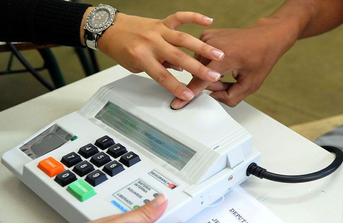 Efeito de recadastramento é pequeno e não chega a 0,4% Efeito de recadastramento é pequeno e não chega a 0,4%