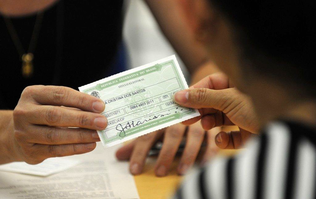Vox/247: Norte/Centro-oeste e Nordeste lideram em comparecimento às urnas (Foto: Fabio Rodrigues Pozzebom/Agência Brasil) Vox/247: Norte/Centro-oeste e Nordeste lideram em comparecimento às urnas