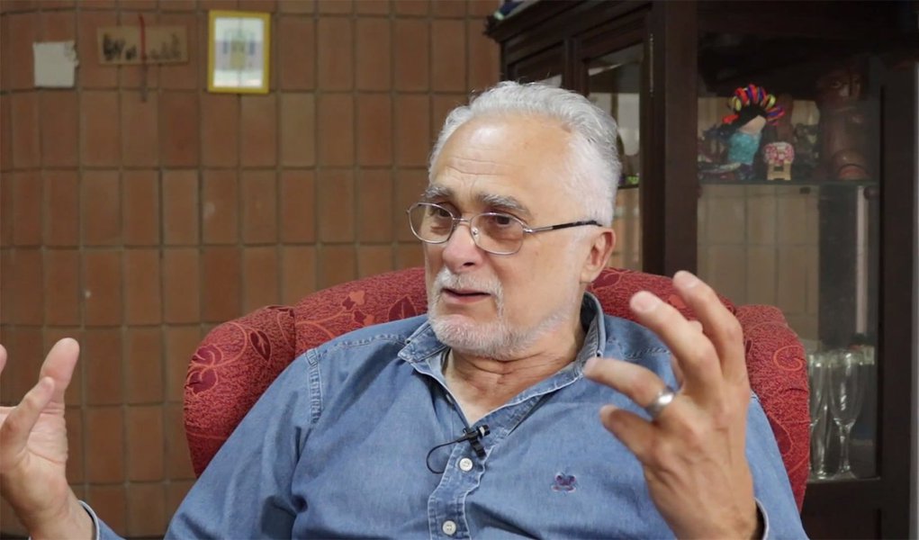 Genoino: A democracia radicalizada é o melhor caminho para a sociedade (Foto: Reprodução/BdF) Genoino: A democracia radicalizada é o melhor caminho para a sociedade
