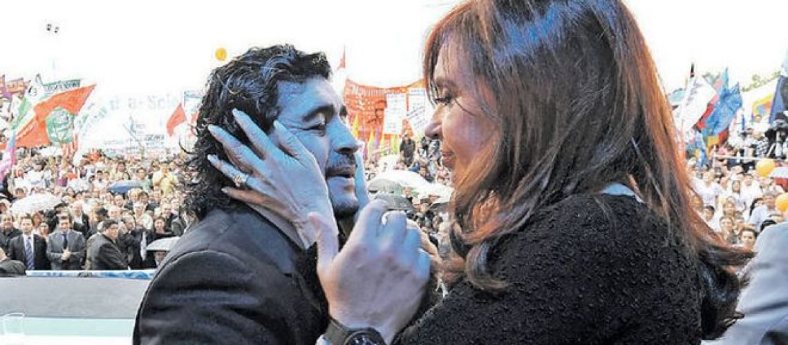 Maradona quer ser vice de Cristina Kirchner nas eleições de 2019 Maradona quer ser vice de Cristina Kirchner nas eleições de 2019
